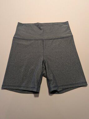 Old Navy Active Bike Shorts Women’s M Extra High Rise Gray Go Dry Stretch